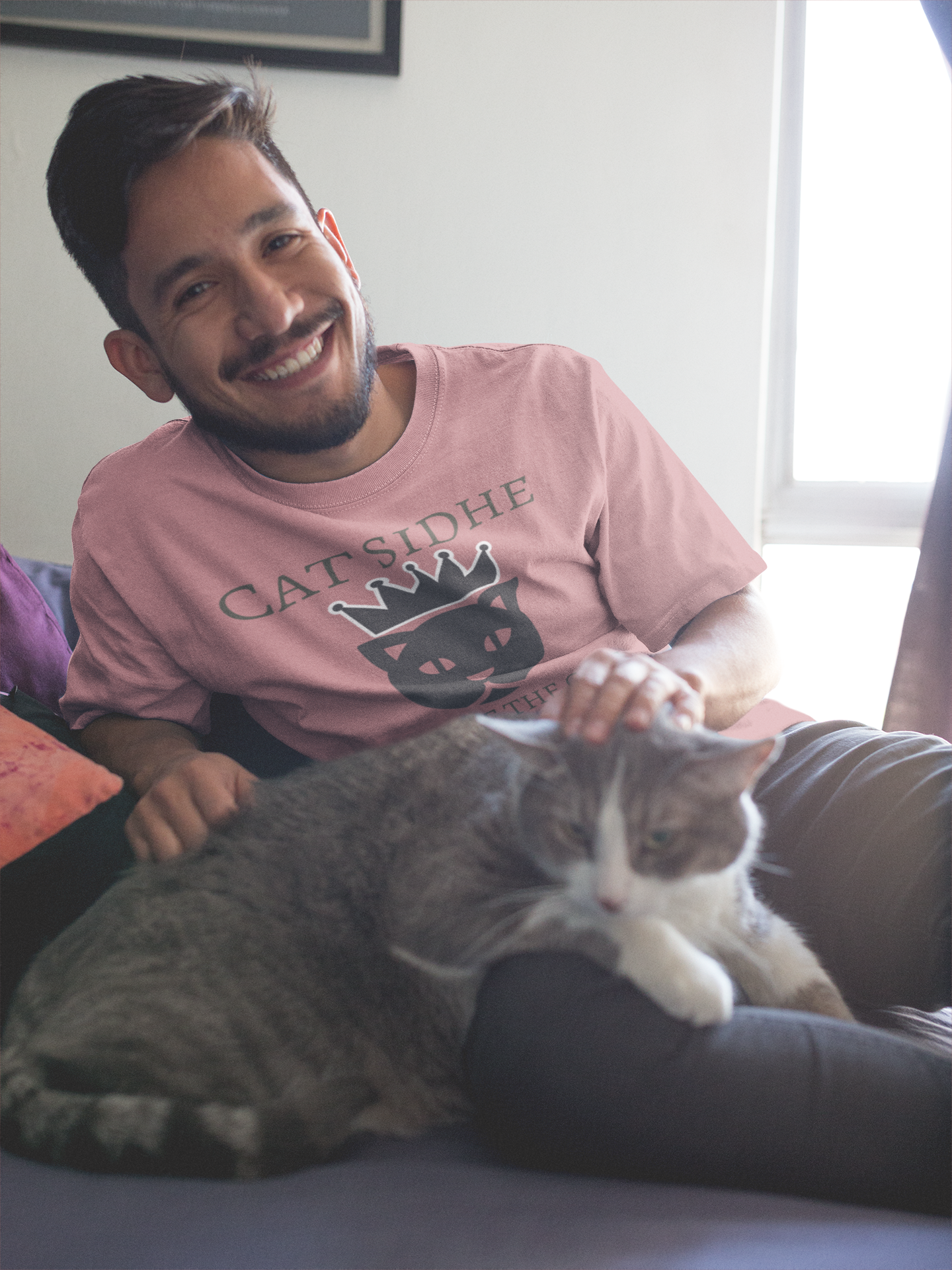 Cat Sidhe King of the Cats Short-Sleeve Unisex T-Shirt Mauve, Silver, Pink - Eel & Otter
