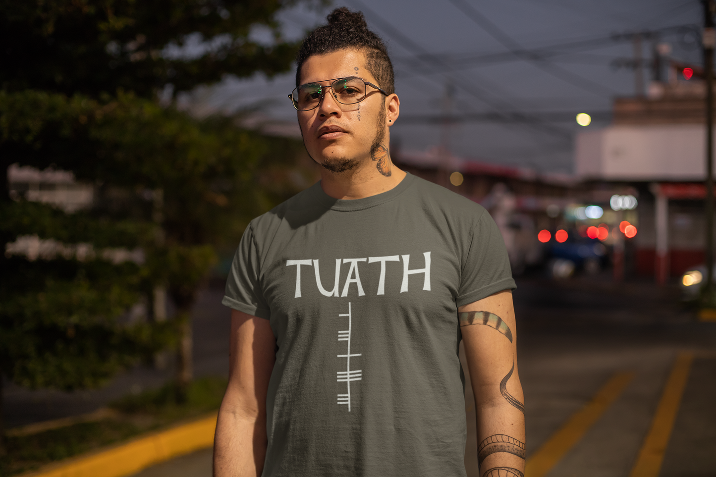 Tuath - Short-Sleeve Unisex T-Shirt Black, Army, Asphalt - Eel & Otter